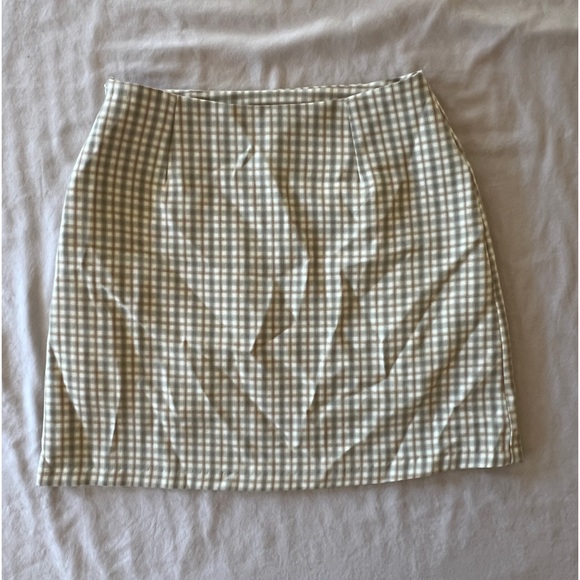 plaid skirt - Picture 2 of 4